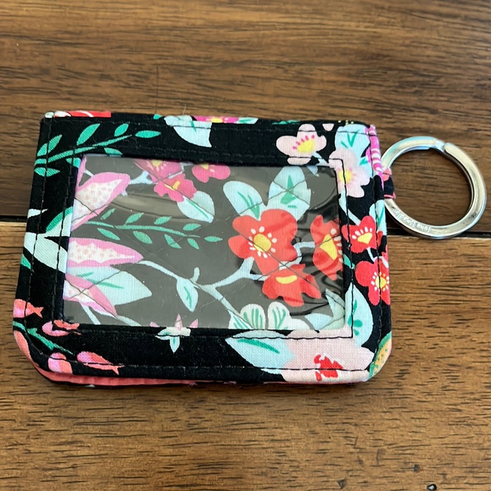 Vera Bradley ID holder Glenna pattern